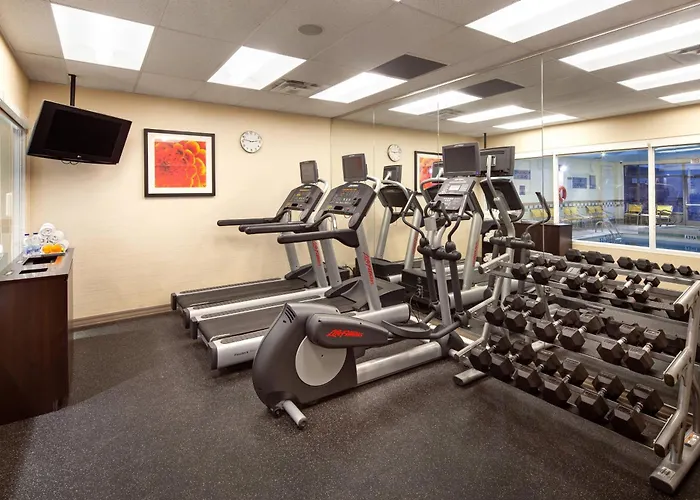 Fairfield Inn & Suites By Marriott Toronto Airport