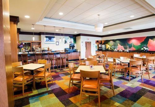 Fairfield & By Marriott Toronto Airport Hotel 3*